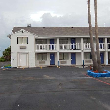 Motel 6 พอร์ตแลนด์ ภายนอก รูปภาพ